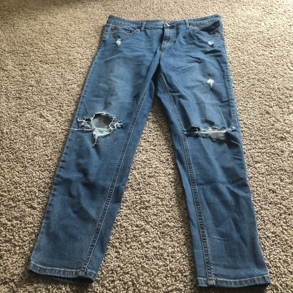 Ripped, high rise, skinny jeans